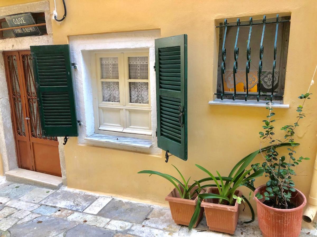 Ferienwohnung Grandma'S Old Town House Corfu  Exterior foto